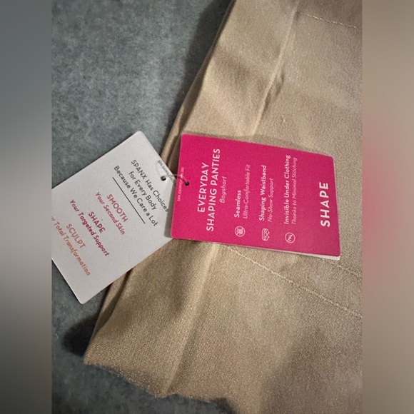 NWT Spanx nude short size L - Picture 3 of 5